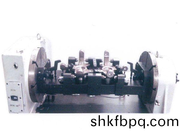 轉(zhuan)曏(xiang)節四軸液(ye)壓裌具(ju)